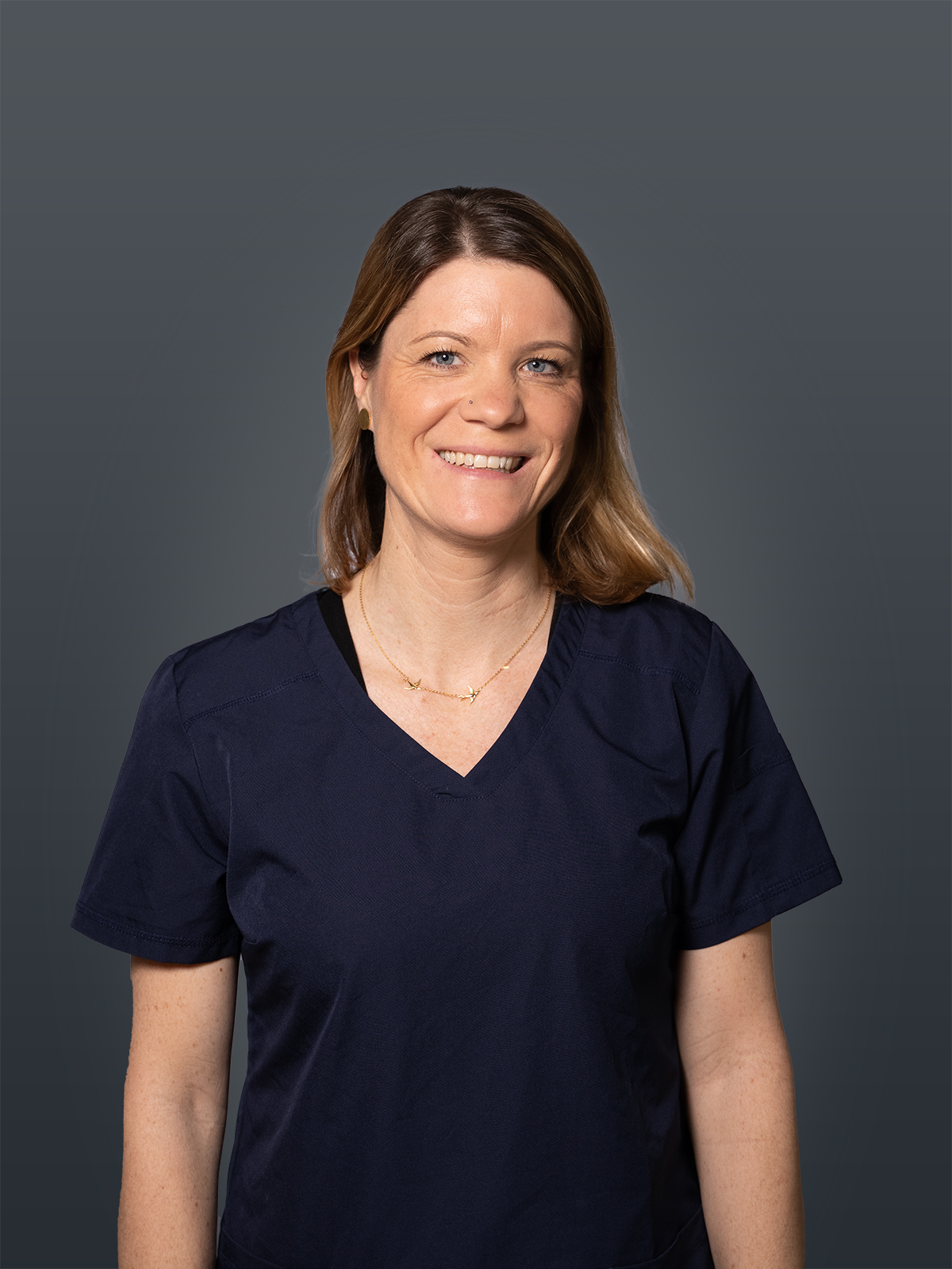 Skinmed_Plastische_Chirurgie_Portrait_MPA_Annina_Albertin_Web